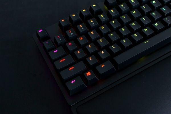 Bàn Phím Cơ Razer Huntsman Elite OPTO-MECHANICAL SWITCH