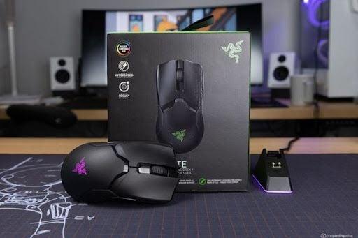 Razer Viper Ultimate with Charging Dock