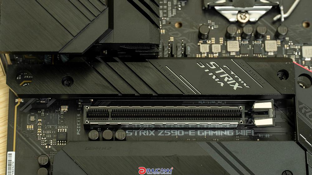 Unbox Asus ROG STRIX Z590-E GAMING WIFI