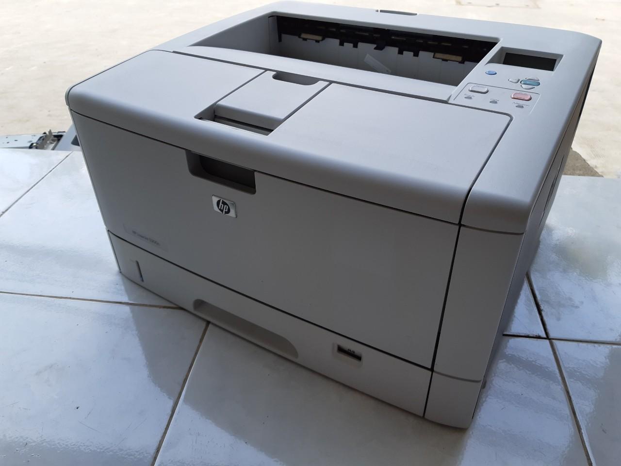 Máy in HP LaserJet 5200