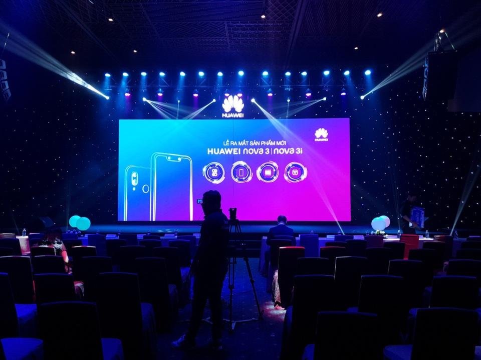 Huawei ra mắt Nova 3i - 4 camera AI tại Việt Nam - 12