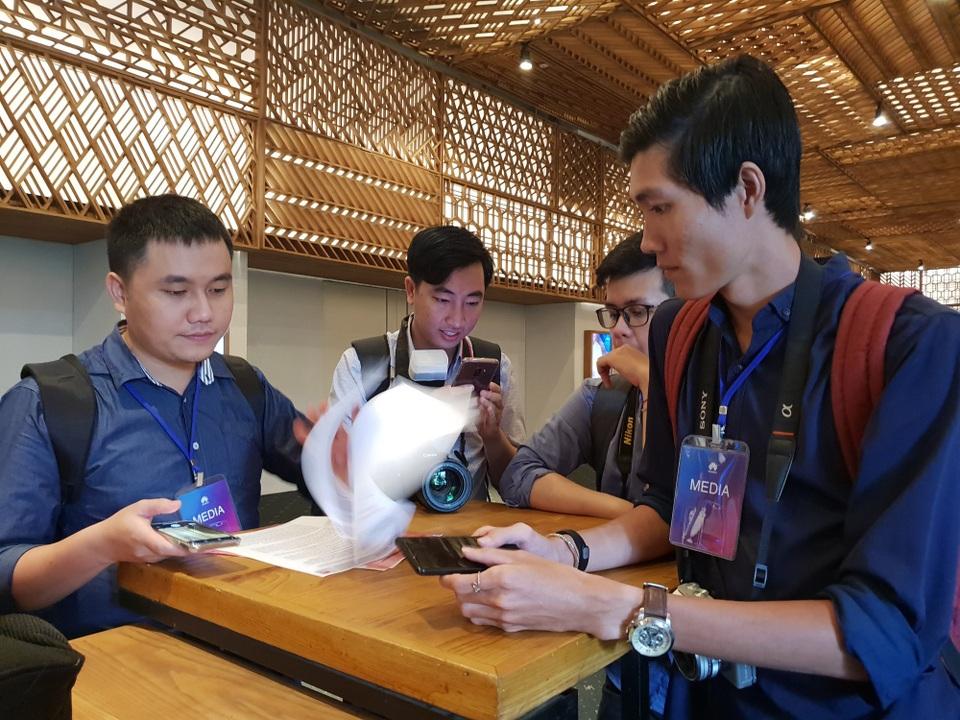 Huawei ra mắt Nova 3i - 4 camera AI tại Việt Nam - 3