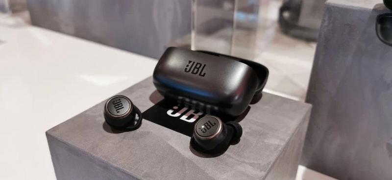 Tai nghe bluetooth JBL LIVE300TWS