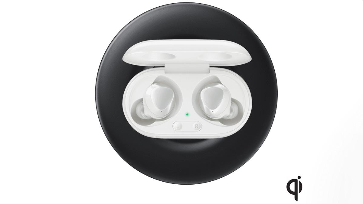 Có thể sử dụng thiết bị sạc chuẩn Qi để sạc pin cho Galaxy Buds+ 